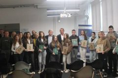 558435546_1139084175021679_8575240859770462239_n